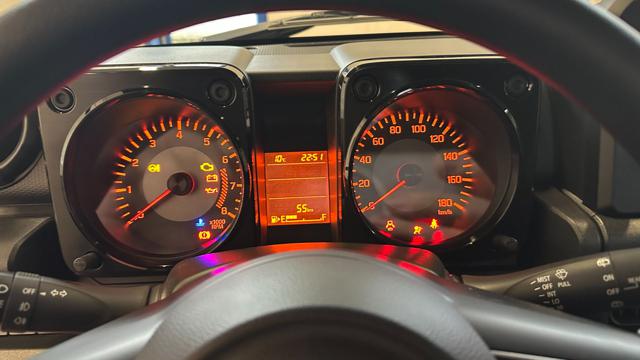 Suzuki Jimny Autovettura 4 Posti AllGrip Pronta Consegna - foto 3 di 4