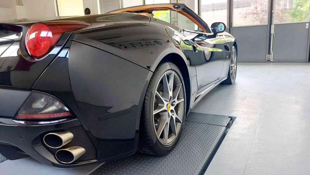 Ferrari California IVAesposta 13000km - foto 4 di 4