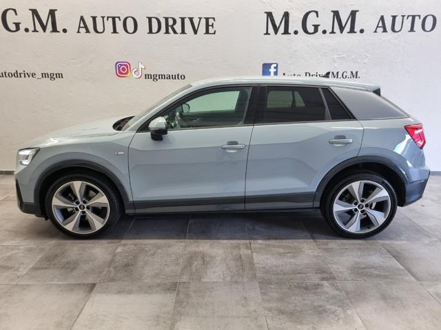 Audi Q2 40 TFSI quattro S tronic SLINE Identity Black - foto 2 di 4