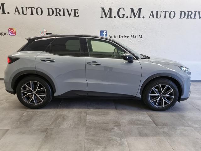 Lexus LBX Hybrid 4WD Emotion - foto 4 di 4