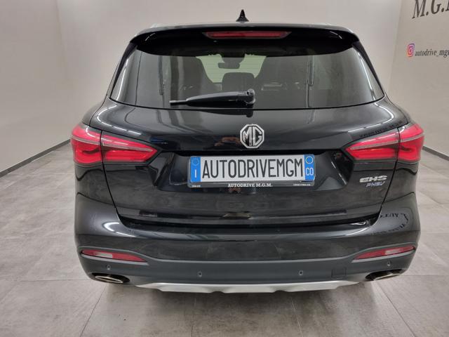 MG EHS Plug-in Hybrid Luxury - foto 4 di 4