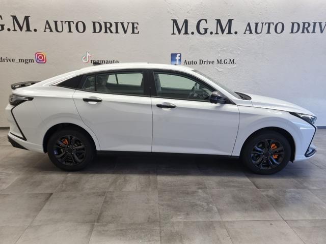 Dongfeng Shine 1.5L DCT E2 - foto 4 di 4