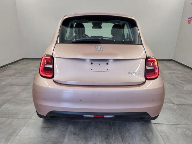 Fiat 500 Berlina Hybrid Icon - foto 3 di 4