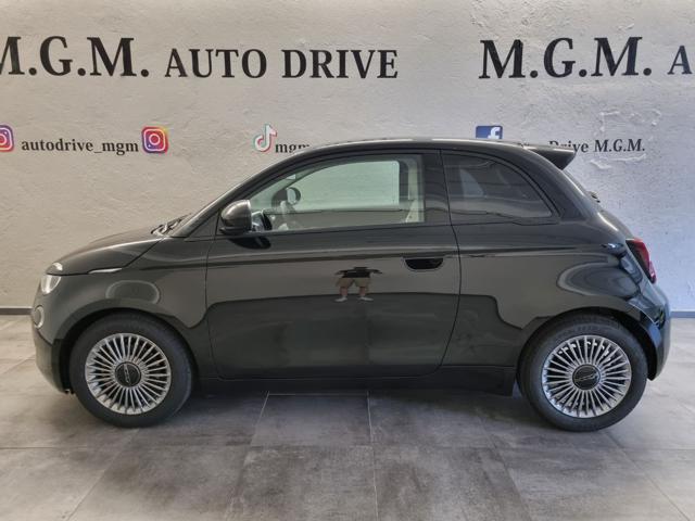 Fiat 500 Berlina Hybrid Icon - foto 2 di 4