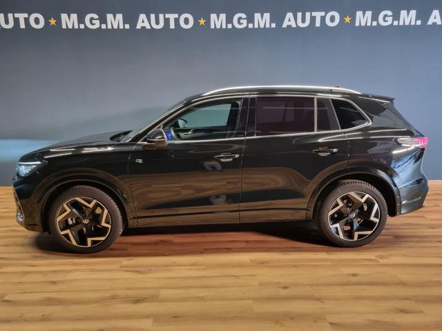 Volkswagen Tiguan 2.0 TDI 150 CV DSG R-Line - foto 4 di 4