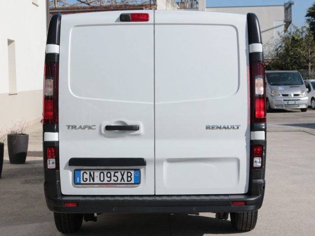 Renault Trafic T30 2.0 dCi 110CV L2H1 Furgone Ice PREZZO IMPONIBI - foto 3 di 4