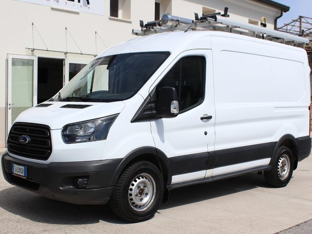 Ford Transit 350 2.0TDCi EcoBlue 4WD 130 L2H2 Entry MOTORE NUOV usato a DUE CARRARE