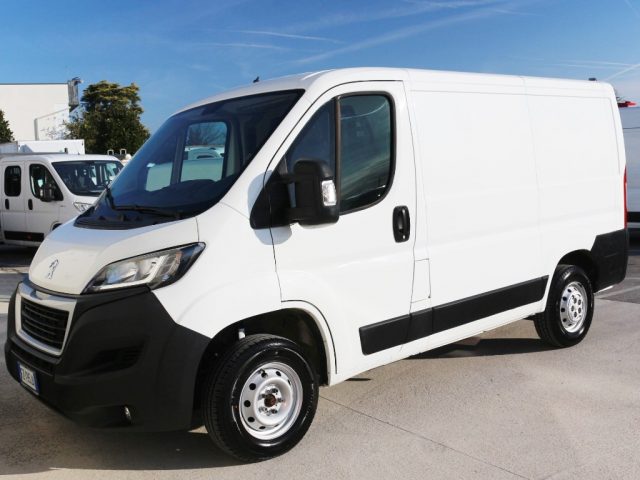 Peugeot Boxer 330 2.0 BlueHDi L1H1 Furgone PREZZO IMPONIBILE usato a DUE CARRARE