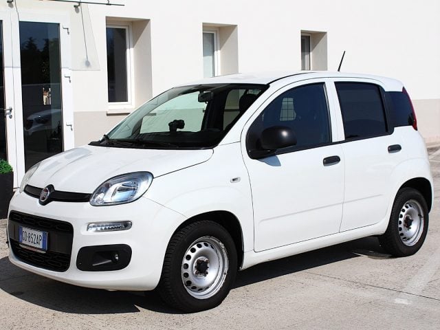 Fiat Panda 1.0 GSE S&S Hybrid Pop Van 2 posti usato a DUE CARRARE