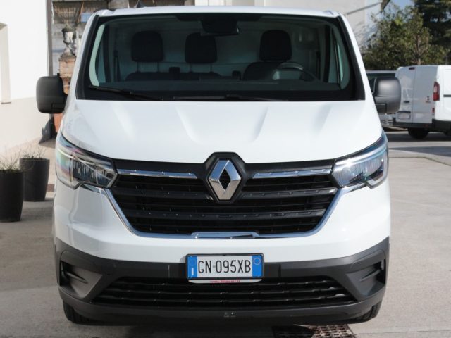 Renault Trafic T30 2.0 dCi 110CV L2H1 Furgone Ice PREZZO IMPONIBI usato a DUE CARRARE