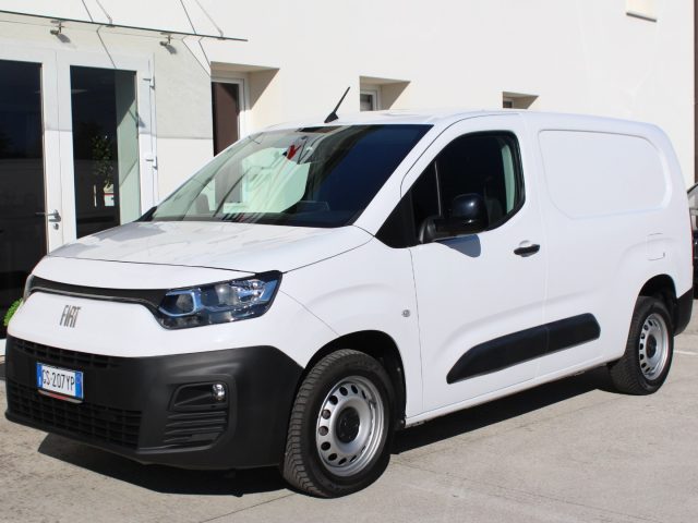 Fiat Doblo Dobl� 1.5 BlueHdi 100CV PL-TN Van usato a DUE CARRARE