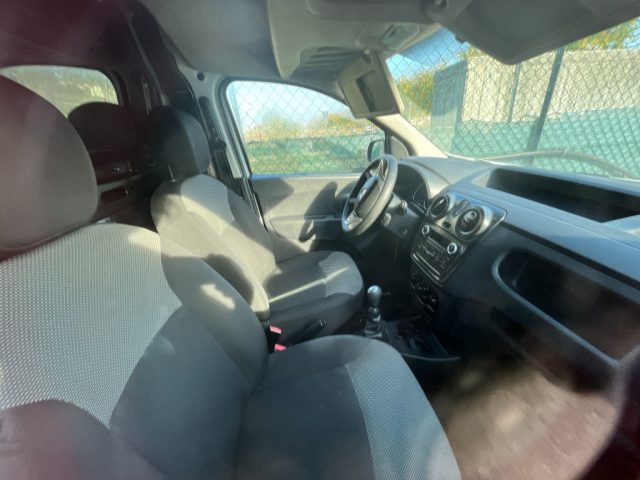 Dacia Dokker SCe 110CV GPL Furgone - foto 4 di 4