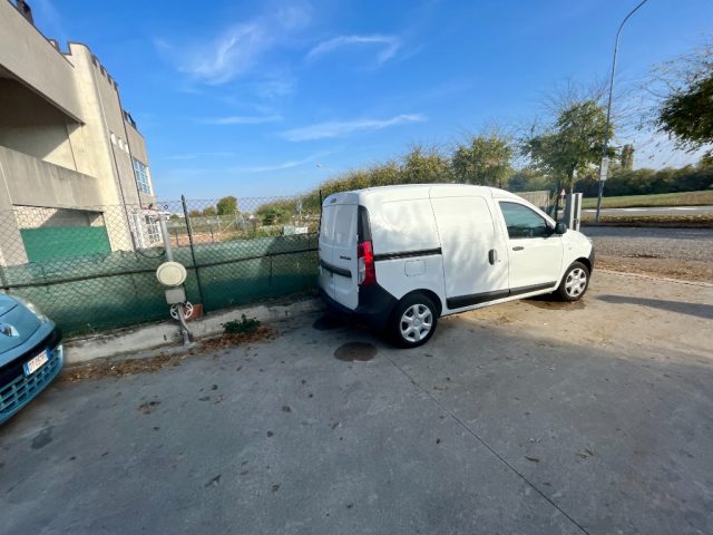 Dacia Dokker SCe 110CV GPL Furgone - foto 2 di 4