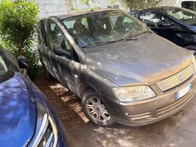 Fiat Multipla 1.6 16V bipower cat ELX, del 2004, 239.999 km, in vendita a Asigliano Veneto (VI)