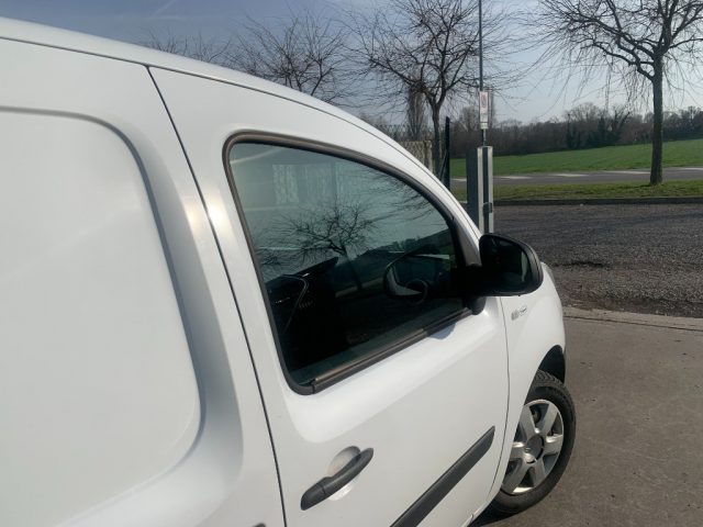 Renault Kangoo 1.5 dCi 110CV 5 porte Stop & Start Life N1 - foto 3 di 4