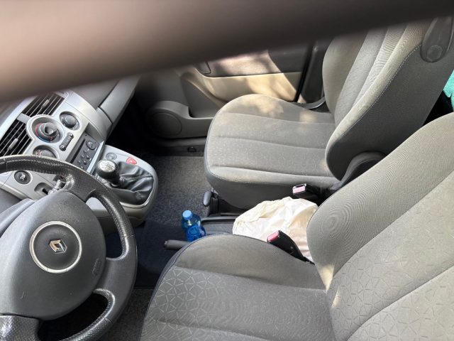 Renault Grand Scenic 1.5 dCi/105CV PlaySt.Port. - foto 3 di 8