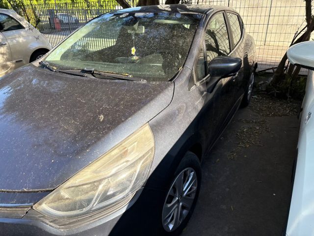 Renault Clio TCe 12V 90 CV GPL 5 porte Van - foto 4 di 4