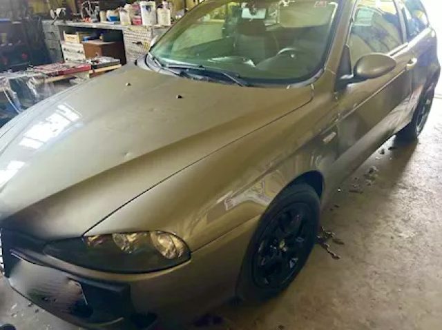 Alfa Romeo 147 1.6 16V TS (105) 3 porte Distinctive - foto 3 di 5