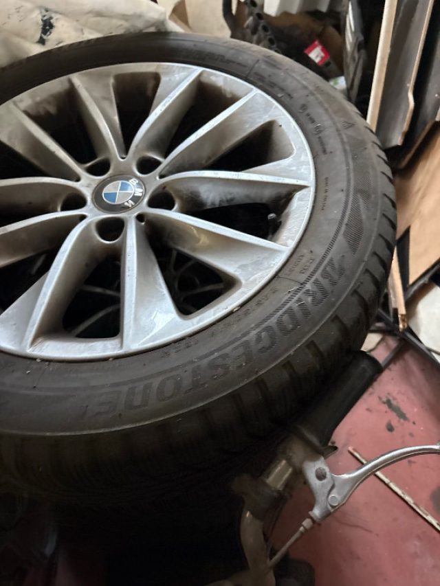 BMW i5 i5 eDrive40 - foto 4 di 4