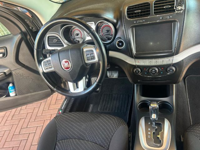 Fiat Freemont 2.0 Mjt 170 CV 4x4 aut. Black Code - foto 3 di 10