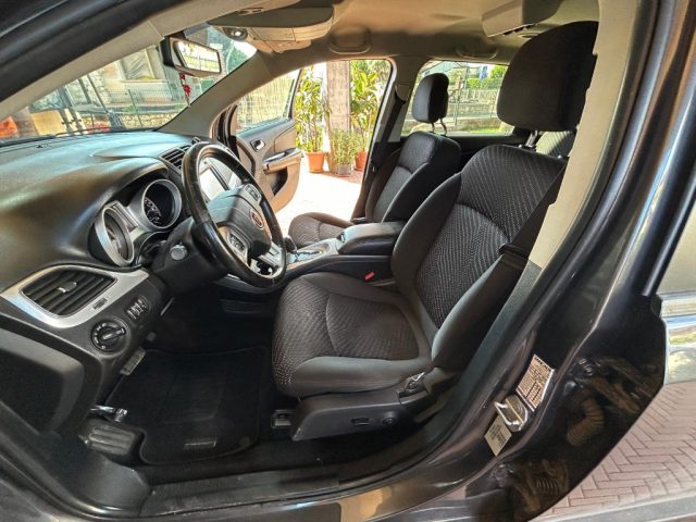 Fiat Freemont 2.0 Mjt 170 CV 4x4 aut. Black Code - foto 4 di 10