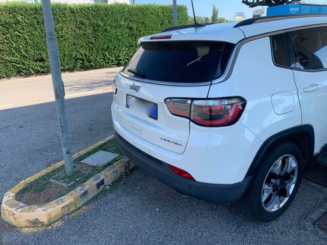 Jeep Compass 1.6 Multijet II 2WD Business - foto 3 di 4