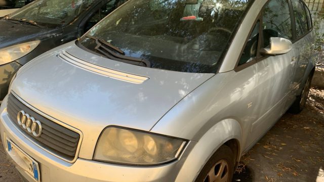 Audi A2 1.2 TDI, del 2002, 320.000 km, in vendita a Asigliano Veneto (VI)