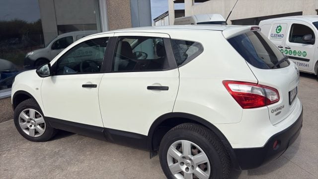 Nissan Qashqai 1.5 dCi DPF Acenta, del 2012, 198.000 km, in vendita a Asigliano Veneto (VI)
