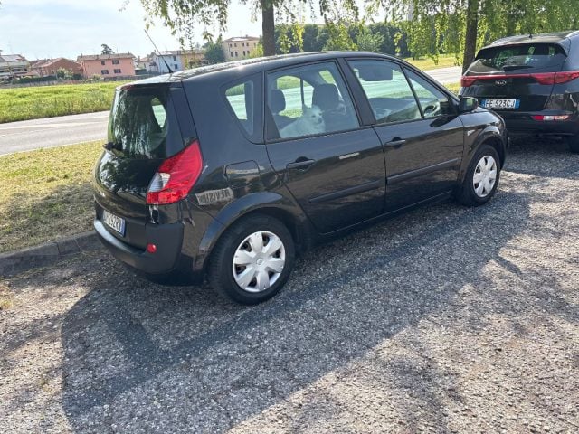 Renault Grand Scenic 1.5 dCi/105CV PlaySt.Port., del 2008, 172.399 km, in vendita a Asigliano Veneto (VI)