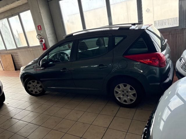 Peugeot 207 1.4 8V 75CV SW X Line ECO GPL, del 2011, 131.200 km, in vendita a Asigliano Veneto (VI)
