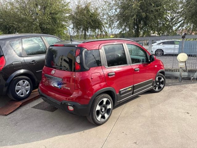 Fiat Panda 0.9 TwinAir Turbo S&S 4x4 4x40°, del 2025, 3.000 km, in vendita a Asigliano Veneto (VI)