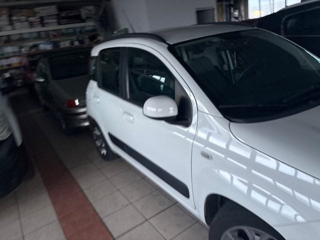Fiat Panda 1.3 MJT 95 CV S&S 4x4 - foto 2 di 4