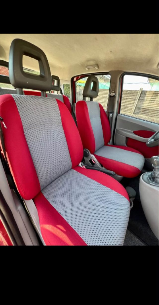 Fiat Panda 1.2 4x4 Climbing - foto 2 di 4