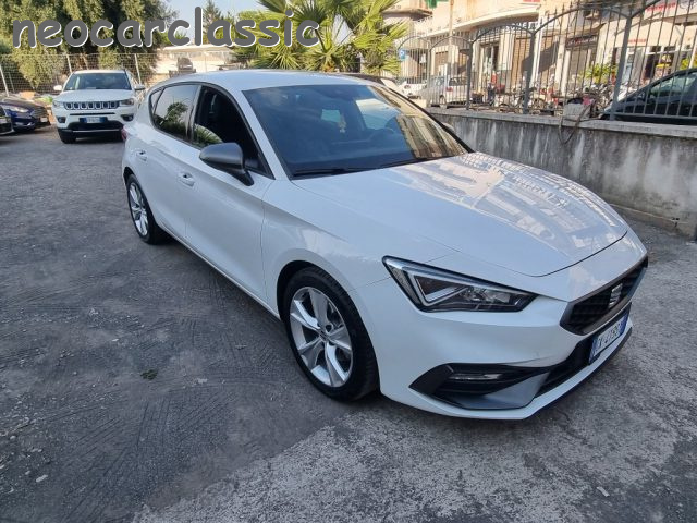 SEAT Leon 2.0 TDI 150 CV DSG FR - foto 3 di 4