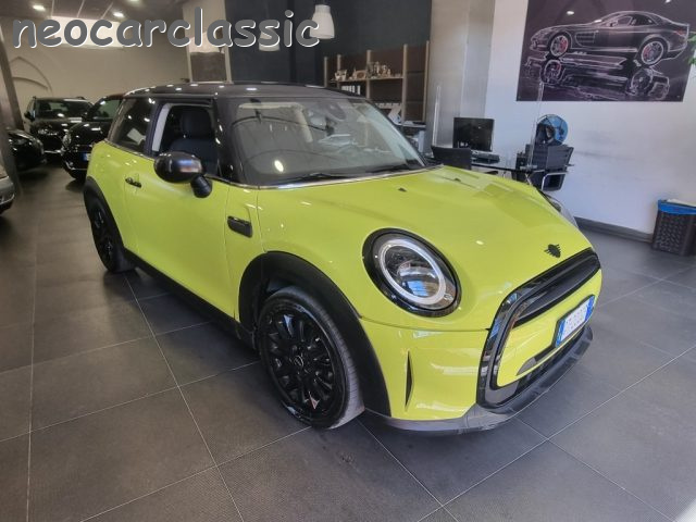 MINI Cooper 1.5 Cooper Resolute CAMBIO AUTOMATICO - foto 2 di 4