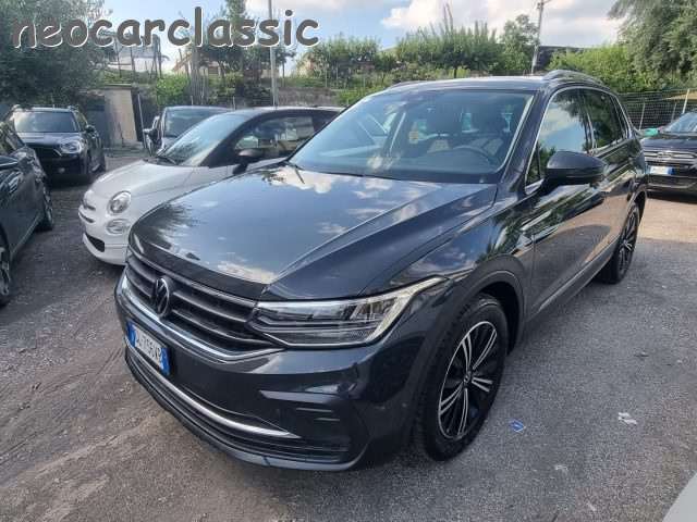 Volkswagen Tiguan 1.5 TSI ACT Life - foto 2 di 4