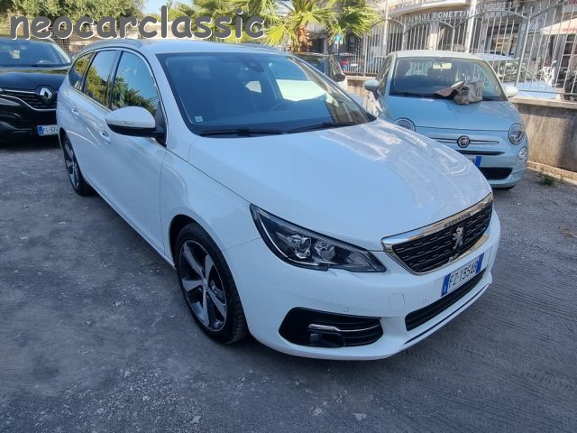 Peugeot 308 PureTech Turbo 130 S&S SW Allure - foto 3 di 4