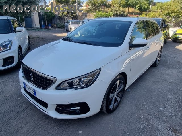 Peugeot 308 PureTech Turbo 130 S&S SW Allure - foto 2 di 4