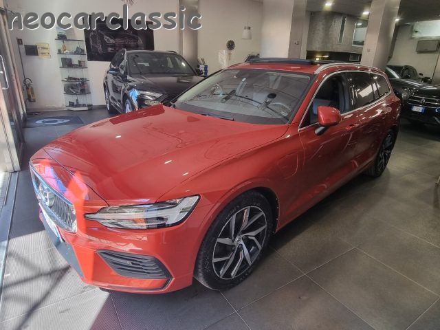 Volvo V60 T6 AWD Geartronic Business Plus my 20 - foto 3 di 4