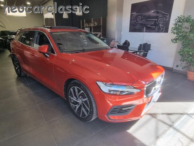 Volvo V60 T6 AWD Geartronic Business Plus my 20 usato a GRAGNANO
