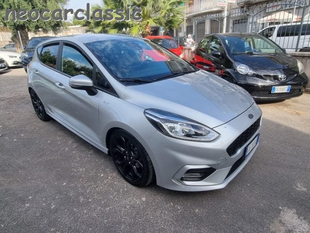 Ford Fiesta 1.5 EcoBlue 5 porte ST-Line - foto 3 di 4