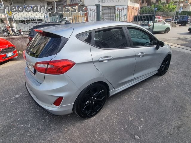 Ford Fiesta 1.5 EcoBlue 5 porte ST-Line - foto 4 di 4