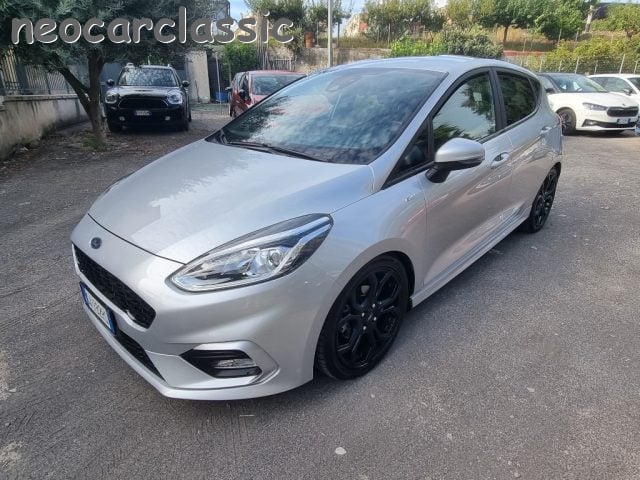 Ford Fiesta 1.5 EcoBlue 5 porte ST-Line - foto 2 di 4