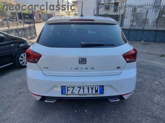 SEAT Ibiza 1.0 TGI 5 porte FR - foto 4 di 4
