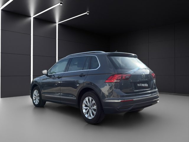 Volkswagen Tiguan 2.0 TDI 150 CV SCR DSG Life - foto 4 di 4