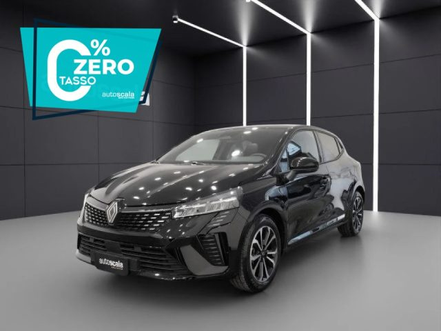 Renault Clio TCe 90 CV 5 porte Techno GPL usato a NAPOLI