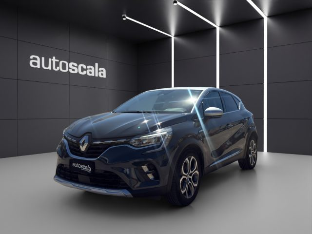 Renault Captur Plug-in Hybrid E-Tech 160 CV Intens - foto 2 di 4