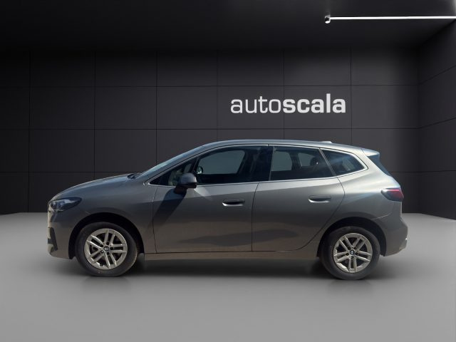 BMW 218 d Active Tourer - foto 2 di 4
