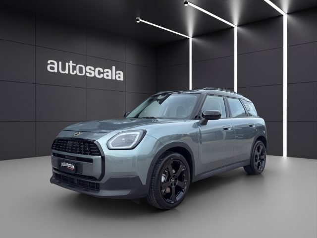 MINI Mini D Classic Countryman usato a NAPOLI