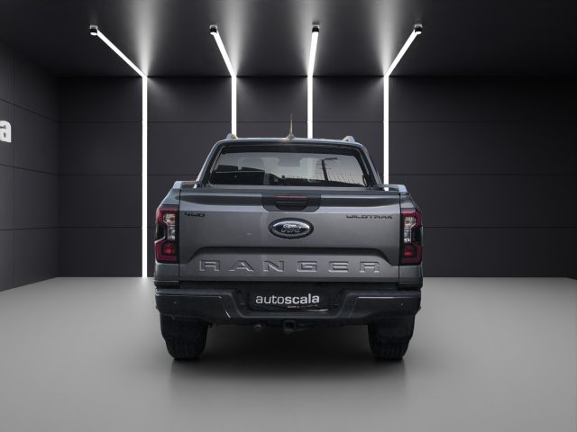 Ford Ranger 2.0 ECOBLUE aut. 205CV DC Wildtrak 5 posti pi� Iva usato a NAPOLI